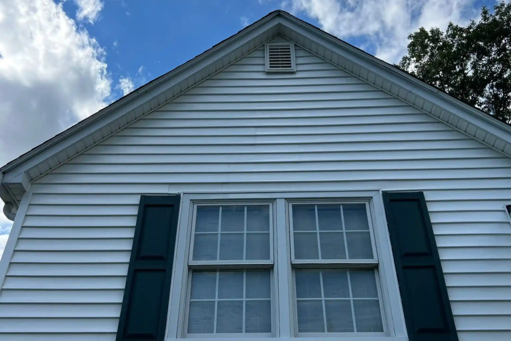 A Clean, Howland Home After Being Pressure Washed.