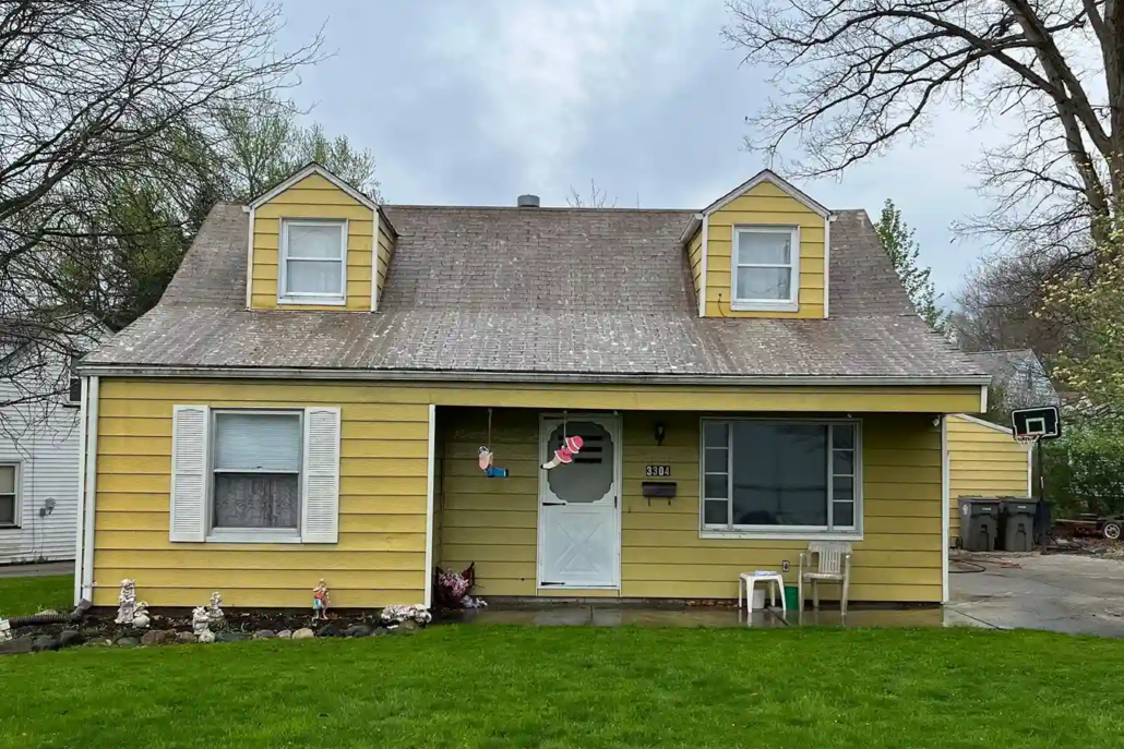 Clean, Mahoning Valley Home Before Being Pressure Washed.