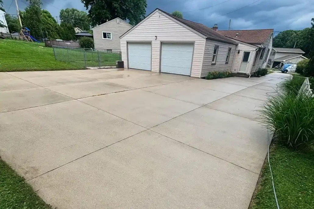 A Clean Home Driveway After Being Pressure Washed in Mahoning Valley.